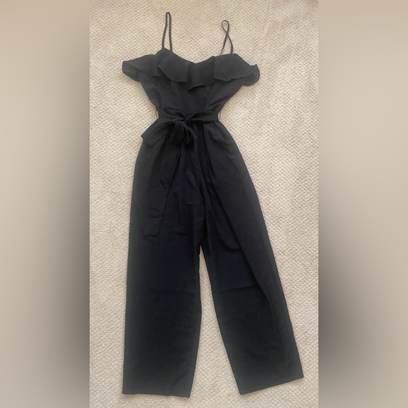 Banana Republic Factory Pants - Banana Republic Ruffle V-Neck Jumpsuit Romper Size 4P NWT BLK Classic Minimalist